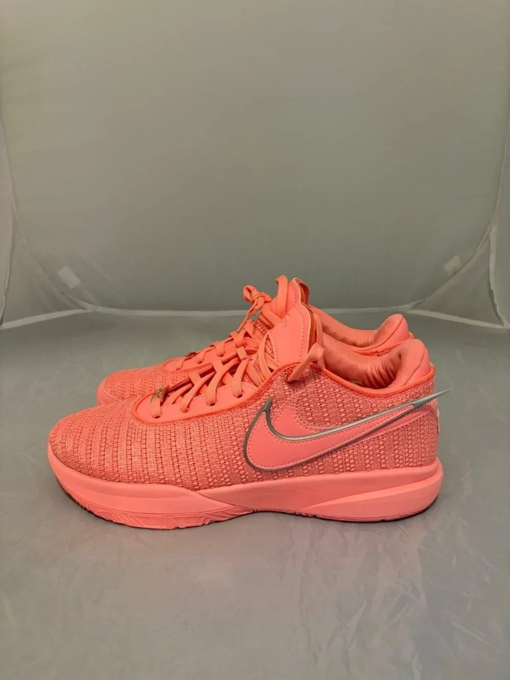 Nike LeBron XX 20 Pink Diamond Basketball shoes Men’s size 11 DJ5423 600